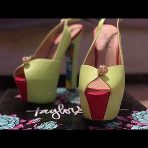 Taylor Swift sling back Platform Heels